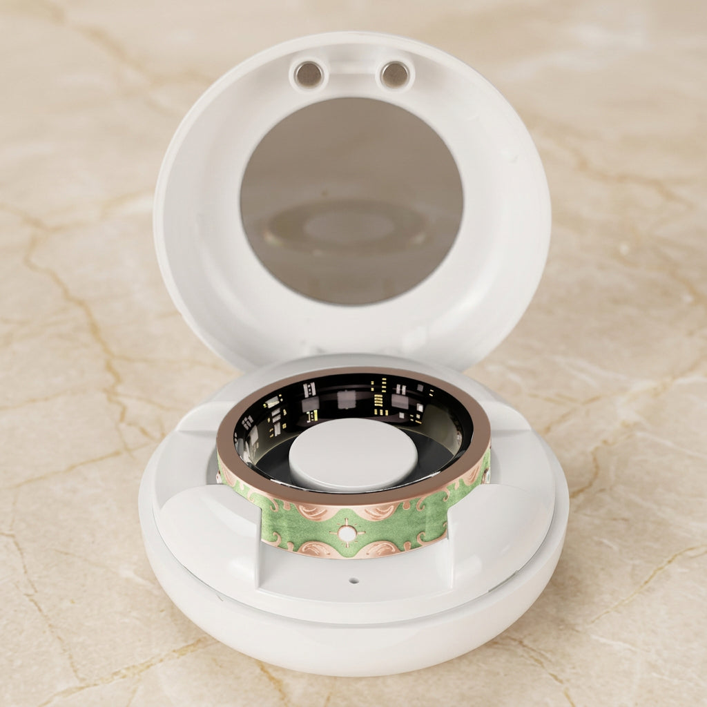 IRIS ONE Smart Ring in Grün im geöffneten Ladecase
