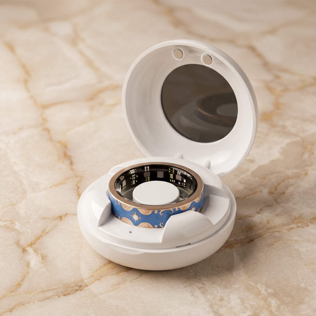 IRIS ONE Smart Ring in Blau im geöffneten Ladecase